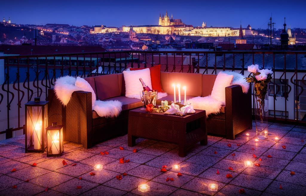 A/C + Terrace Breakfast At Tiffany'S Leilighet Praha Eksteriør bilde